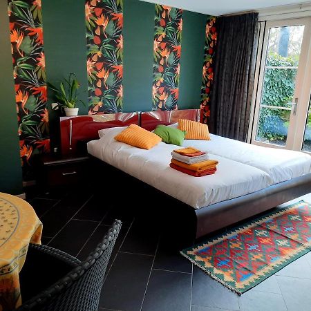 De Notenbalk Aan Zee Bed & Breakfast Vlissingen Exterior photo