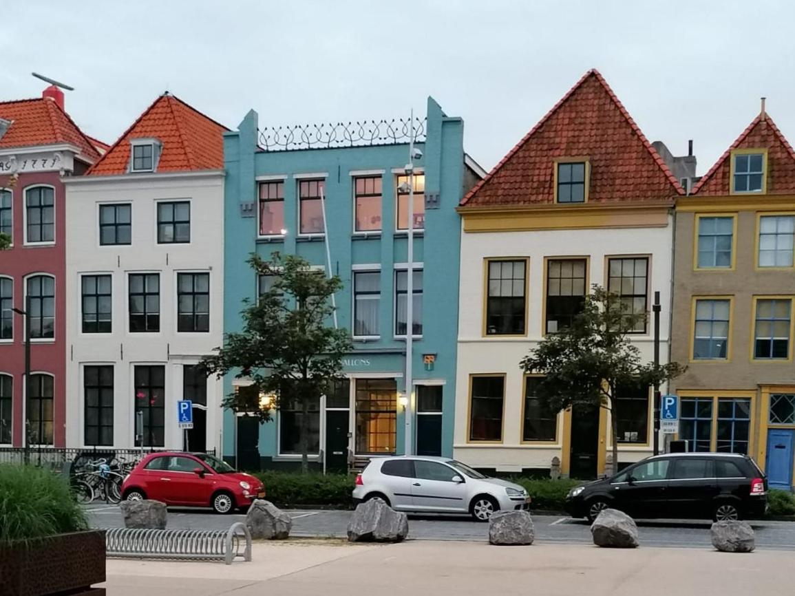 De Notenbalk Aan Zee Bed & Breakfast Vlissingen Exterior photo