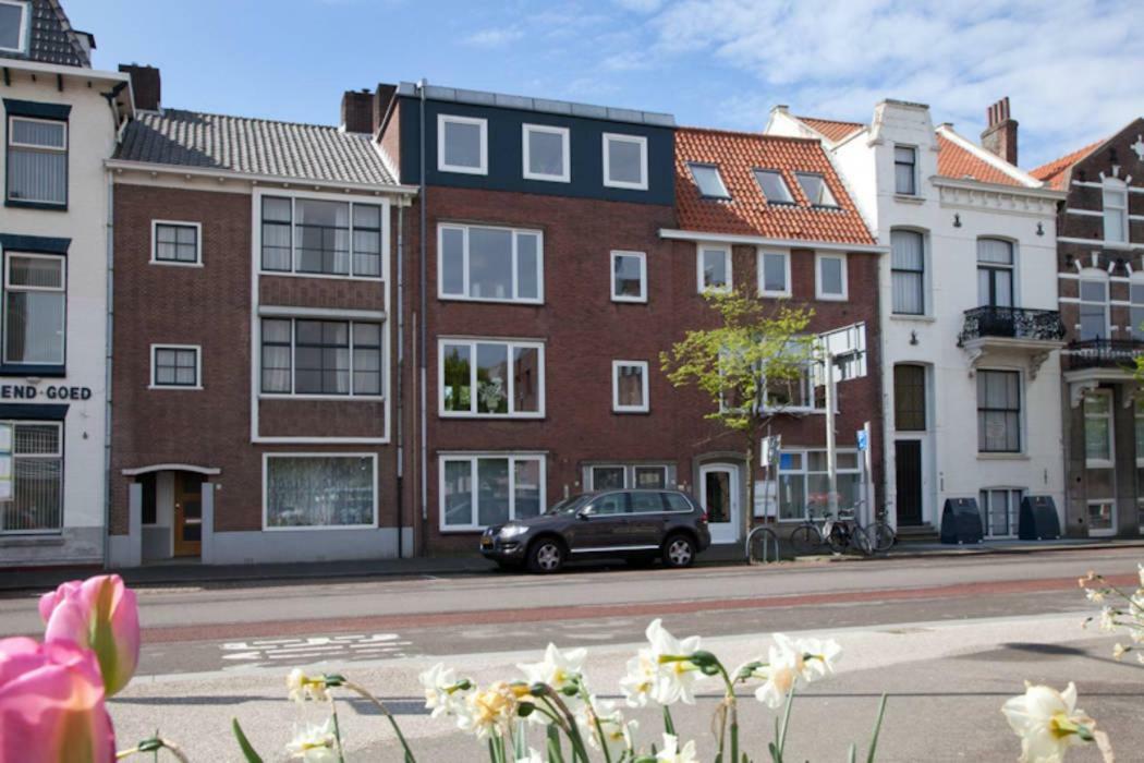 De Notenbalk Aan Zee Bed & Breakfast Vlissingen Exterior photo